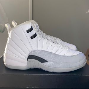 Jordan 12 Wolf Grey size 6.5